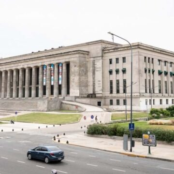 El Gobierno debe acatar el fallo por universidades y evalúa apelar mientras advierte impacto fiscal