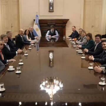 El Gobierno evalúa declarar asueto o feriado tras la final del Mundial entre Argentina y España El Gobierno evalúa declarar asueto o feriado tras la final del Mundial entre Argentina y España