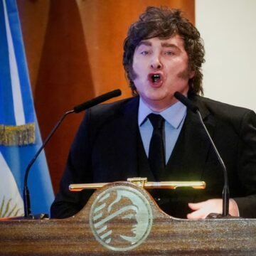 Milei aseguró que será reelecto y prometió “cuatro años más” de reformas económicas Milei aseguró que será reelecto y prometió “cuatro años más” de reformas económicas