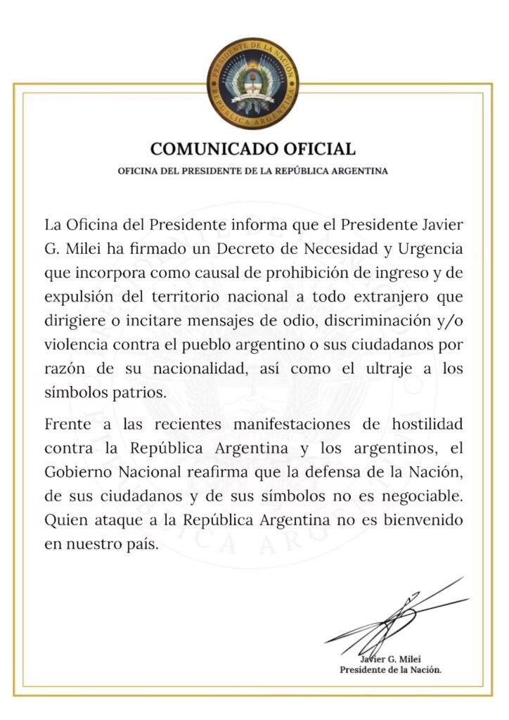 Milei firmó un DNU para impedir el ingreso y expulsar a extranjeros que promuevan odio contra argentinos